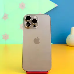 Смартфон Apple iPhone 16 Pro Max 512 ГБ натуральний титан (MYX33) б/в [175818]