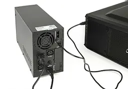 Джерело безперебійного живлення EnerGenie EG-UPS-PS2000-01 2000VA, Line Int., AVR, 3xIEC, метал - мініатюра 3
