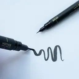 Лайнер-пензель Uni Pin Extra Fine Brush чорний 4 мм (PINBR-500EF(S)BLACK) - мініатюра 4
