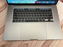 Ноутбук Apple MacBook Pro 16" i7-9750H/32/512 (C02DR62ZMD6R) Б/в - мініатюра 2