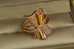 Кільце Xuping Jewelry Скомканий аркуш р 17 золотисте