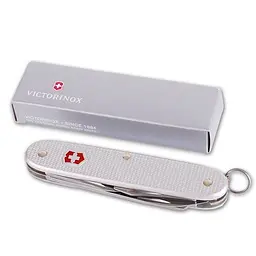 Ніж Victorinox Pioneer [0.8201.26] [68251] - мініатюра 3