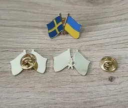 Подвійний значок-пін «Україна – Швеція» 25 × 19 мм (00095) - мініатюра 3