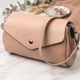 Компактна шкіряна сумка з трикутним клапаном Vintage 22256 бежева