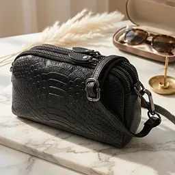 Компактна сумка для жінок на два відділення з натуральної шкіри Vintage 22799 чорна