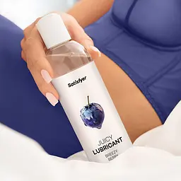 Лубрикант на водній основі Satisfyer Juicy Lubricant Breezy Berry water based 300 мл - мініатюра 7