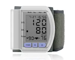 Автоматичний тонометр на зап'ястя Blood Pressure Monitor CK-102S прилад для вимірювання тиску на зап'ястя - мініатюра 6