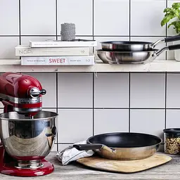 Набір сковорідок KitchenAid CSS 20/24/28 см з керамічним покриттям 3 предмети (CC005708-001) - мініатюра 9