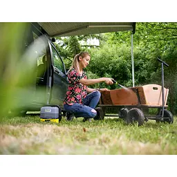 Мийка низького тиску Karcher OC 3 + Car charger портативна (1.680-034.0) - мініатюра 7