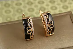Сережки Xuping Jewelry він'єтка із чорною керамікою 1,8 см золотисті