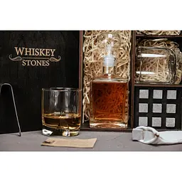 Подарунковий набір Whiskey Stones камені для віскі в дерев'яному пеналі №7 + декантер і 2 склянки Luna + щипці + мішечок - мініатюра 5