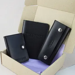 Подарунковий набір чоловічий  Handycover №63 (чорний) обкладинка на паспорт, права і ключниця