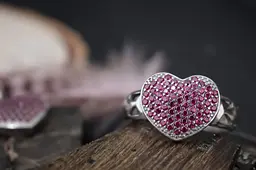 Срібна каблучка Серце (3748) 18