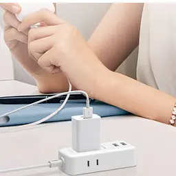 Подовжувач Aigo Power Strip 3 розетки 2 USB 1 m White AC0320 - мініатюра 2