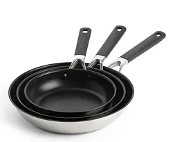 Набір сковорідок KitchenAid CSS 3 предмети чорний СС005708-001