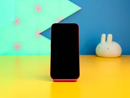 Смартфон Apple iPhone 13 128 ГБ червоний (MLPJ3) б/в [175071] - мініатюра 4