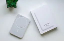 Повербанк MagSafe 5000mAh бездротовий, акумулятор 18W