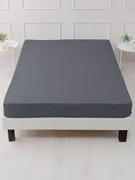 Простирадло на резинці Good-Dream Сатин Black 200х220 см чорне (GDSBLSHEETF200220) - мініатюра 5