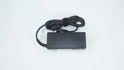 Блок живлення для ноутбука Lenovo 19V, 3.42A, 65W, 5.5x2.5мм, 3 hole, L-подібний роз'єм, black (без кабеля!) - мініатюра 5