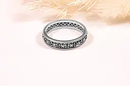 Каблучка з білого золота з чорними та білими фіанітами 15 К-0378 - мініатюра 5