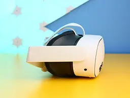 Окуляри віртуальної реальності Meta Quest 3S 128GB Б/У [173553] - мініатюра 4