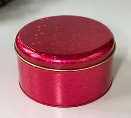 Банка Чеканка червона 250 г кругла 13.6x7.4 см