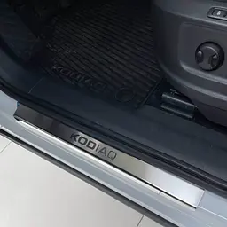 Накладки на пороги для Skoda Kadiaq 2016-2024 / 2024- Нержавіюча сталь із загином та Логотипом 4 шт (Premium P-SK14) - мініатюра 5