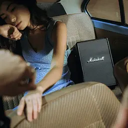 Портативна акустика Marshall Portable Speaker Tufton Black and Brass (1005924) [76083] - мініатюра 7