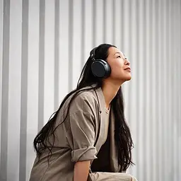 Бездротові навушники Sennheiser Momentum 4 Bluetooth Stereo чорні - мініатюра 10