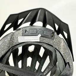 Захисний шолом Livall MT1 NEO (L) Black (58-62см), акустика, мікрофон, сигнали поворотів та стопів, додаток, пульт BR80, Bluetooth (LIV-T0MT1N-5343) - мініатюра 5