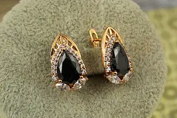 Сережки Xuping Jewelry перформанс з чорним каменем 1,8 см золотисті - мініатюра 2