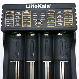 Зарядний пристрій LiitoKala Lii-402, 4x(Lion/NiMH/NiCd), Power Bank function - мініатюра 6
