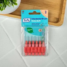 Міжзубна щітка TePe Extra Soft червона (0.5 мм), 6 шт