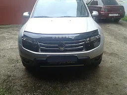 Дефлектор капоту мухобійка для Renault Duster 2010-