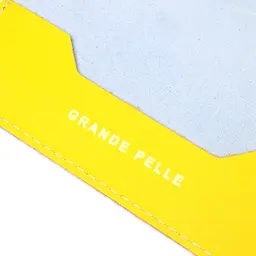 Шкіряна обкладинка на паспорт комбі двох кольорів Серце Grande Pelle 16729 жовто-блакитна - мініатюра 6