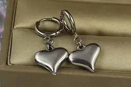 Сережки Xuping Jewelry Валентинка 2 см сріблясті