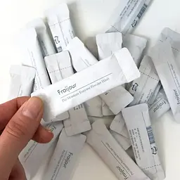 Очищувальна ензимна пудра Pro Moisture Enzyme Powder Wash Fraijour 30 шт 1 г - мініатюра 3