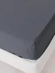 Простирадло на резинці Good-Dream Сатин Black 200х220 см чорне (GDSBLSHEETF200220) - мініатюра 3