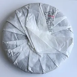 Шен пуер Yue Chen Yue Xiang 2008 року млинець 357 г - мініатюра 2