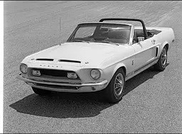 A History of Motoring Through 100 Legendary Cars - мініатюра 5
