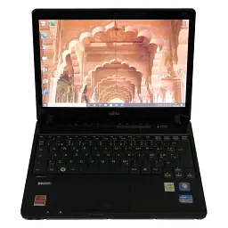 Ноутбук Fujitsu LifeBook P771 / 12.5" (1280х800) / i7-2617M / 8GB / 128GB SSD / 3G / Win10Pro - Б/в