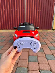 Дитячий спортивний електромобіль кабріолет зі спойлером PRIMA CAR Cabrio 6V 5A (пульт, LED-фари, музика, педаль газу), Червоний - мініатюра 7