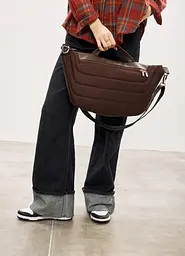 Жіноча шкіряна cумка-бананка під ноутбук Sambag Urban Laptop 46 × 26 см (51411120) - мініатюра 7