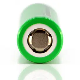 Акумулятор високострумовий Eve Li-ion 18650 2500mAh (INR18650-25P) 30A Зелений - мініатюра 4