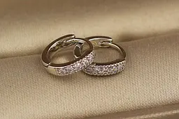 Сережки Xuping Jewelry тонкі кільця з камінцями 10 мм сріблясті - мініатюра 2