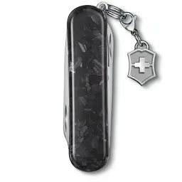 Ніж Victorinox Classic SD Brilliant Carbon + брелок-лого (0.6221.90) - мініатюра 3