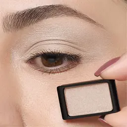 Тіні для повік Artdeco Eyeshadow Pearl тон 28 (Pearly Porcelain) 0.8 г (73414) - мініатюра 2