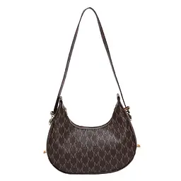 Напівкругла сумка з екошкіри Lilly P2-7056DB темно коричнева