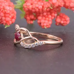 Каблучка з червоного золота з рубіном 21.5 K-0123 - мініатюра 6