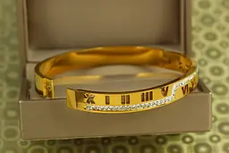 Браслет бенгл Xuping Jewelry жорсткий Roman Numeral 60 мм на руку від 17 до 19 см лимонний - мініатюра 2